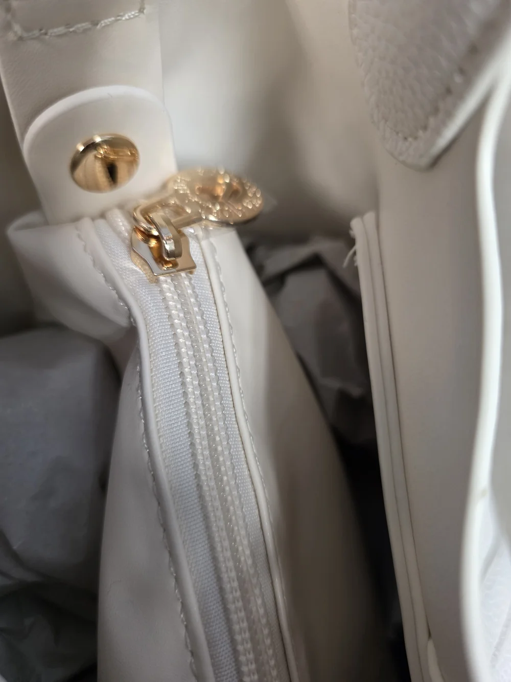 Valentino Orlandi strap gold